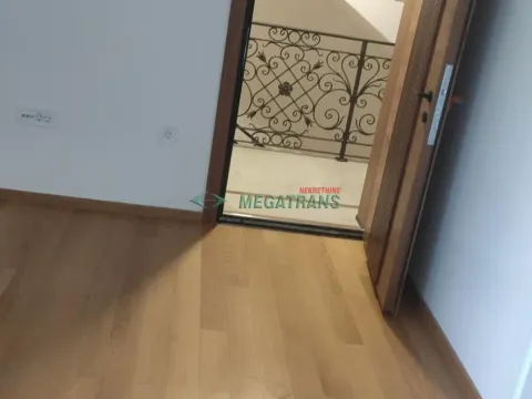 Izdavanje, jednosoban stan, 35m², Centar, Novi Sad - image 2