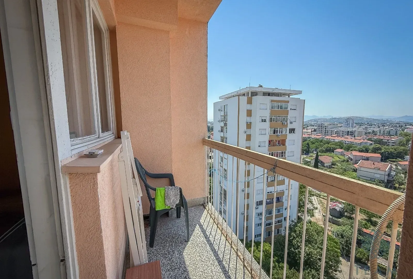 Prodaja, jednosoban stan, 48m², Momišići, Podgorica