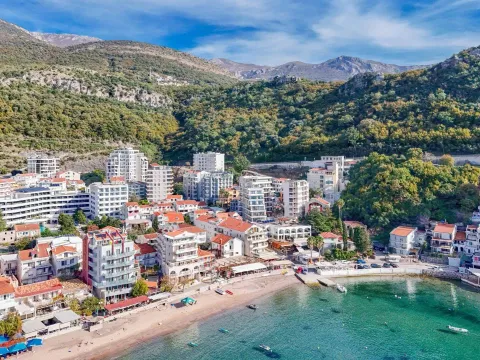 Prodaja, jednosoban stan, 42m², Rafailovići, Budva