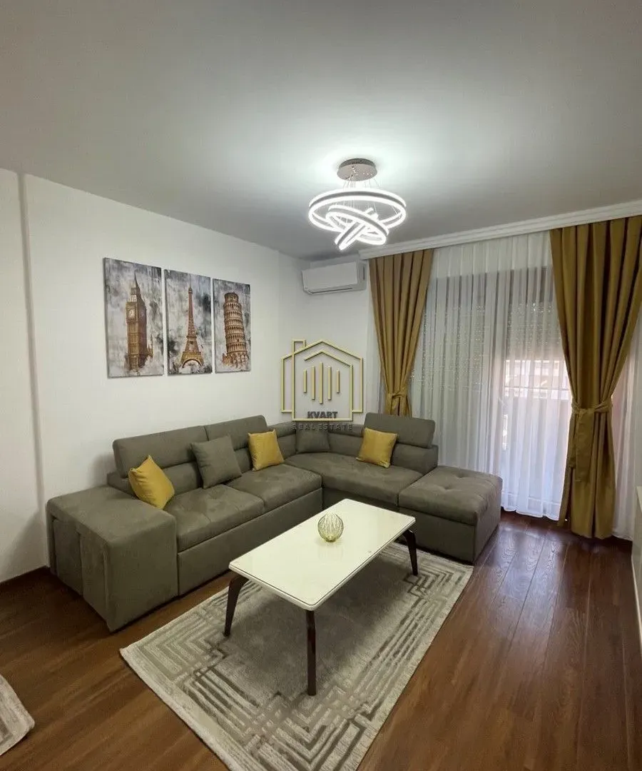 Izdavanje, jednosoban stan, 69m², Master Kvart, Podgorica