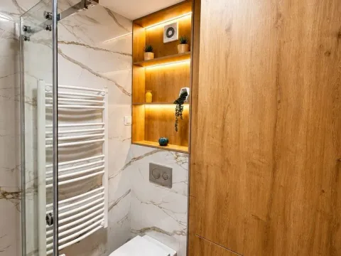 Rent, one bedroom apartment, 42m², Centar, Kolašin - image 8