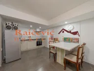 Prodaja, dvosoban stan, 43m², Savski Venac, Beograd - image 1