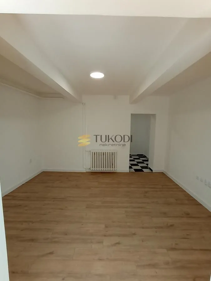 Prodaja, jednosoban stan, 36m², Stari grad, Novi Sad