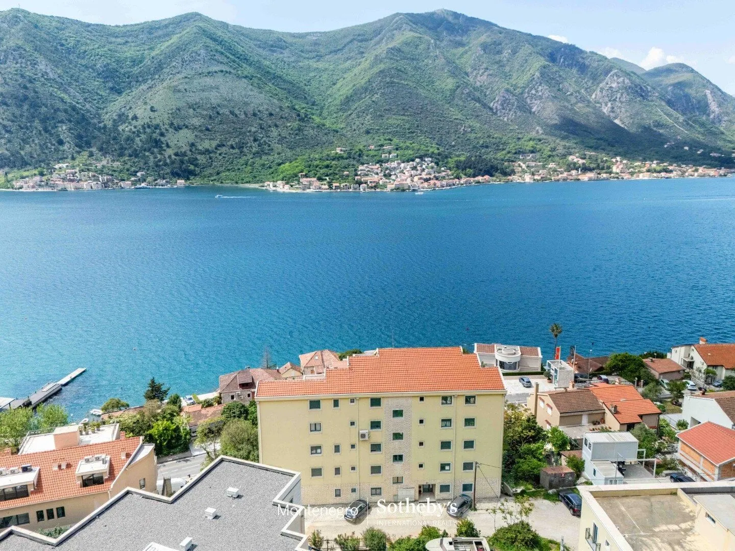 Sale, two bedroom apartment, 85m², Kotor, Crna Gora