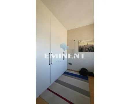 Izdavanje, četvorosoban stan, 110m², Savski Venac, Beograd - image 16