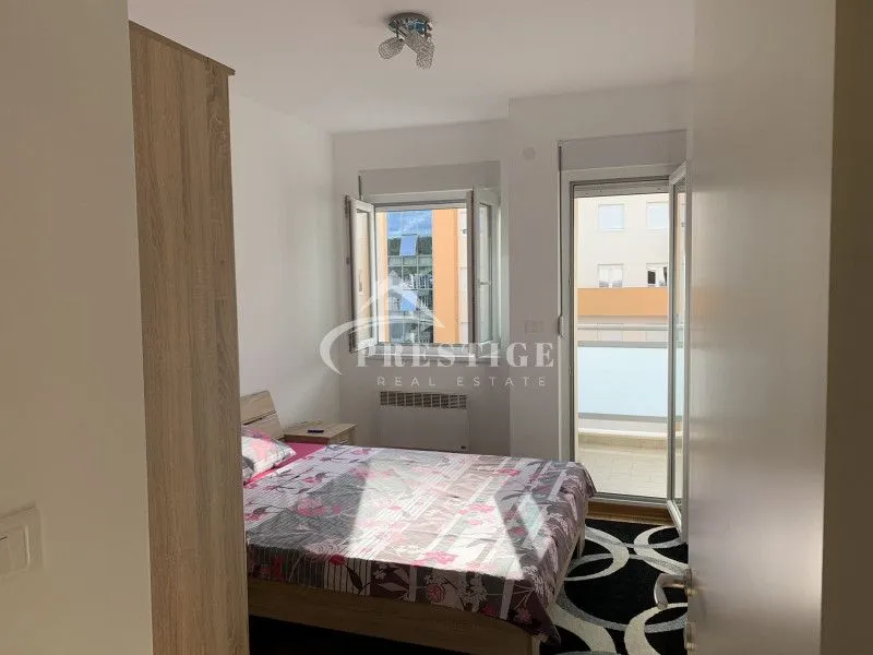 Rent, one bedroom apartment, 45m², City Kej, Podgorica