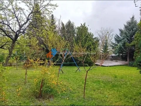 Izdavanje, kuća, 330m², Savski Venac, Beograd - image 20