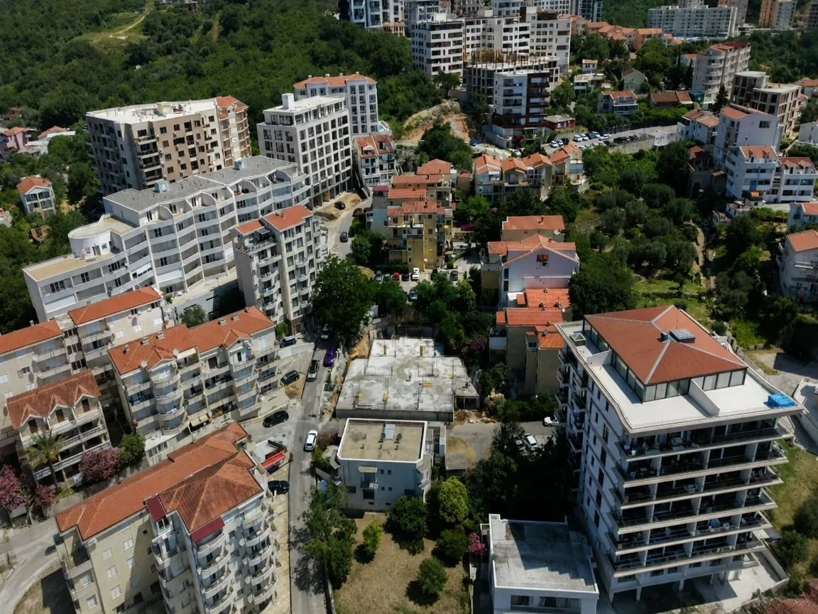 Sale, one bedroom apartment, 40m², Bečići, Budva