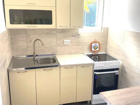 Prodaja, kuća, 105m², Krašići, Tivat - image 9