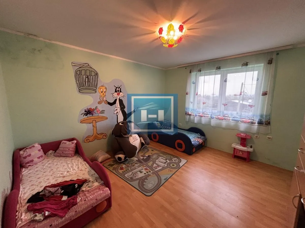Prodaja, kuća, 194m², Ribare, Jagodina