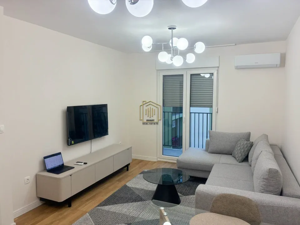 Rent, one bedroom apartment, 40m², Pobrežje, Podgorica