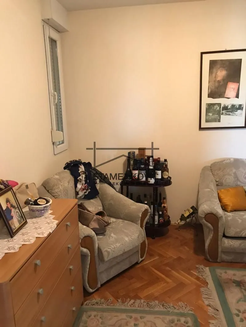 Prodaja, četvorosoban stan, 148m², Centar, Novi Sad
