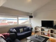 Izdavanje, trosoban stan, 90m2, Centar, Tivat