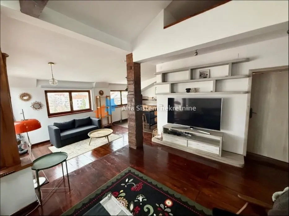 Rent, three bedroom apartment, 87m², Čubura, Beograd