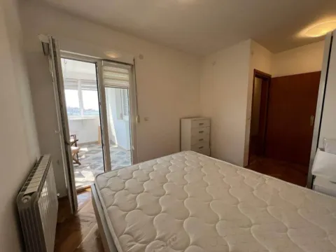 Prodaja, stan, 76m², Centar, Bar - image 9