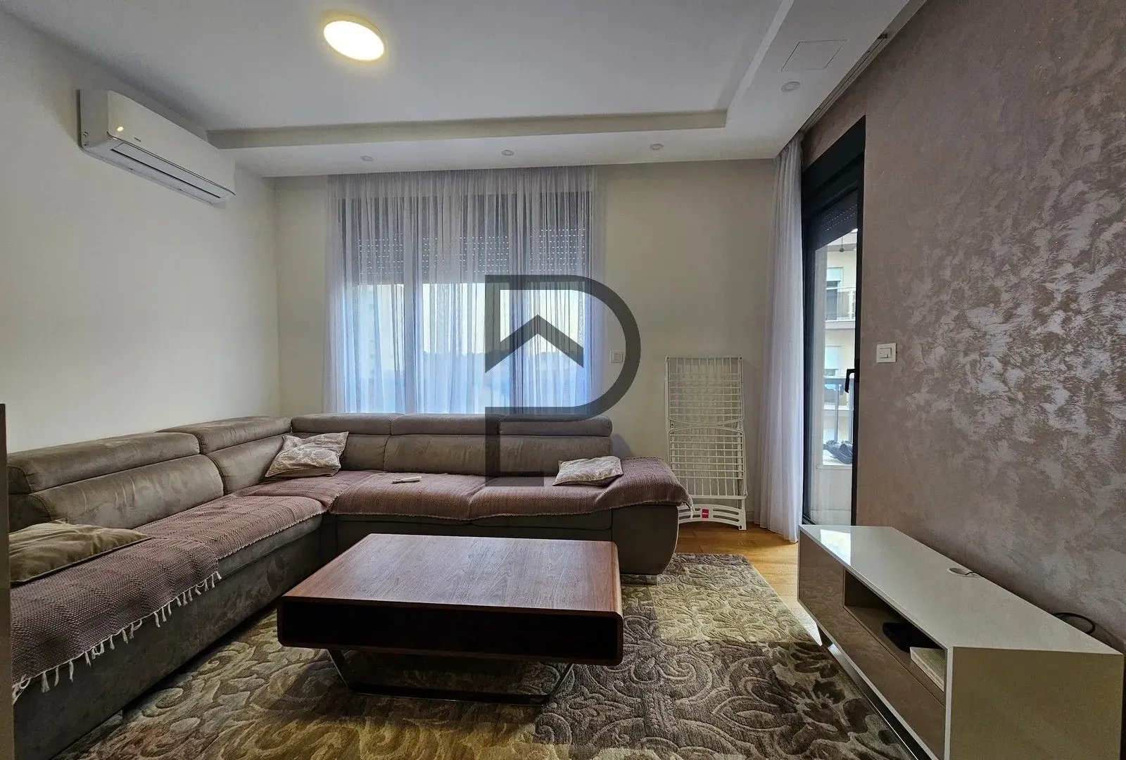 Rent, apartment, 60m², Blok 6, Podgorica