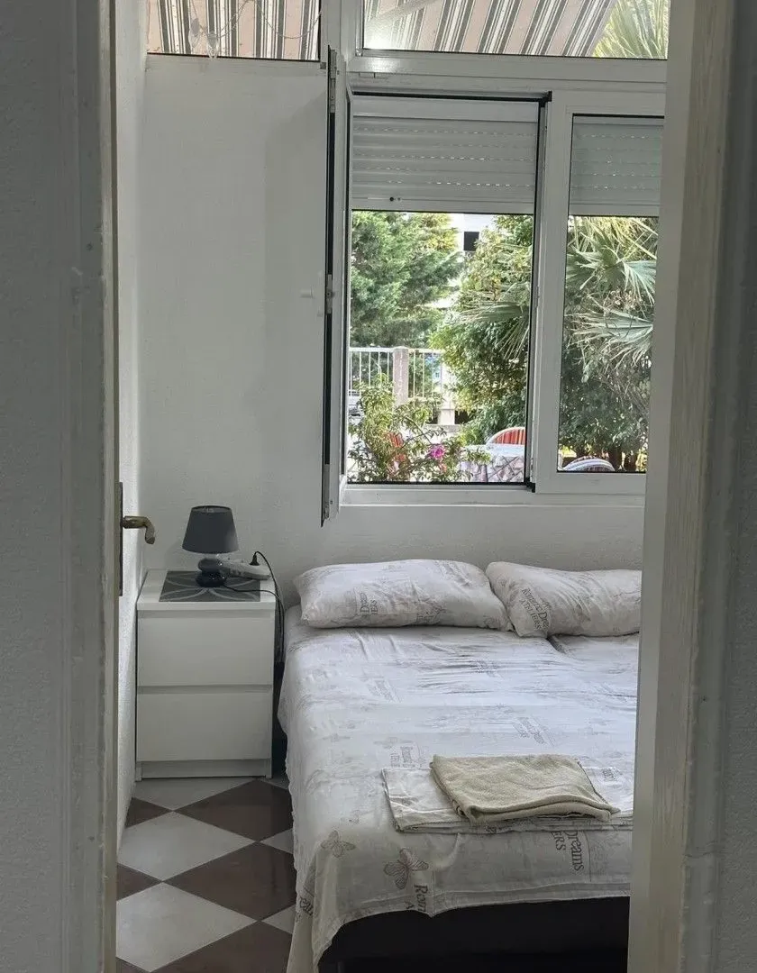Sale, one bedroom apartment, 28m², Sutomore, Bar