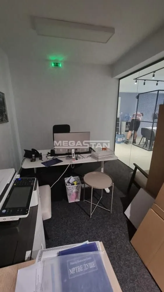 Rent, office space, 162m², Vidikovački venac, Rakovica