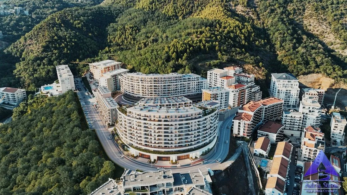 Prodaja, jednosoban stan, 60m², Bečići, Budva