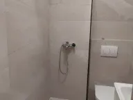 Izdavanje, poslovni prostor, 58m², Centar, Podgorica - image 5