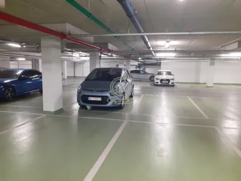 Izdavanje, dvosoban stan, 54m², Novi Beograd Blok 65, Novi Beograd Sve Podlokacije - image 13