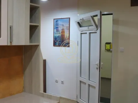 Izdavanje, jednosoban stan, 31m², Centar, Kragujevac - image 1
