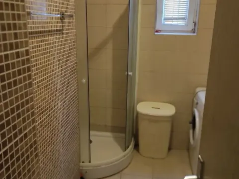 Izdavanje, jednosoban stan, 45m², Preko Morače, Podgorica - image 5