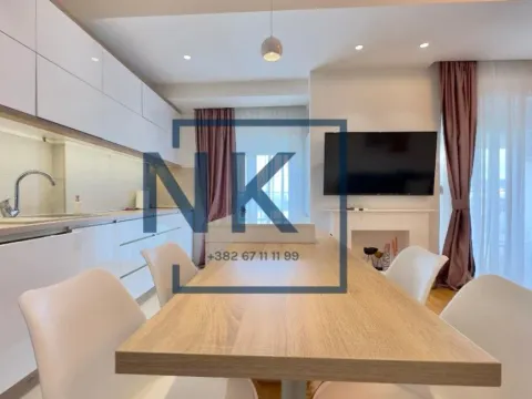 Izdavanje, dvosoban stan, 70m², Centar, Podgorica - image 5