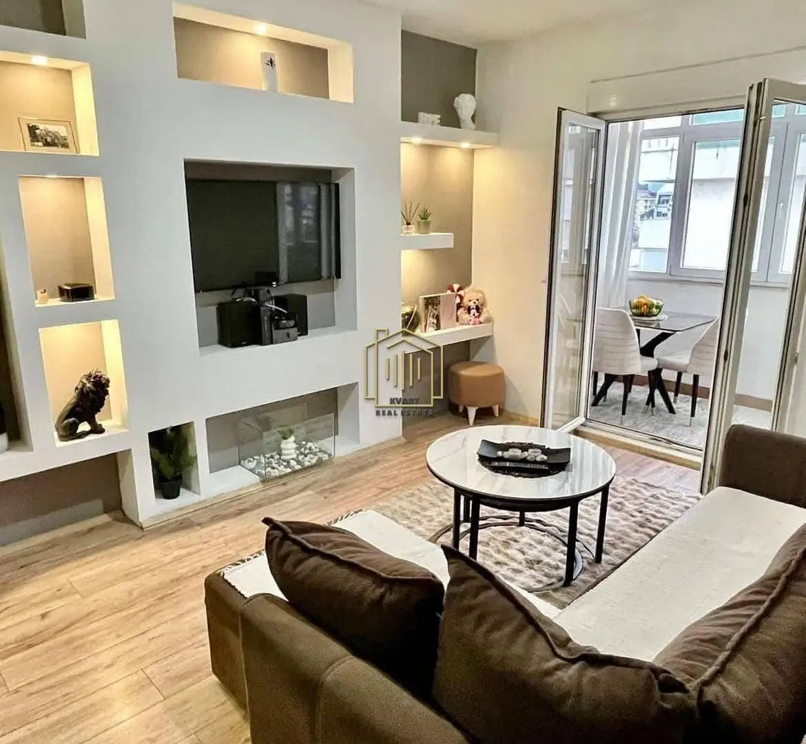 Izdavanje, jednosoban stan, 45m², Zabjelo, Podgorica