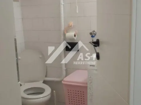 Izdavanje, jednosoban stan, 50m², Salajka, Novi Sad Sve Podlokacije - image 6