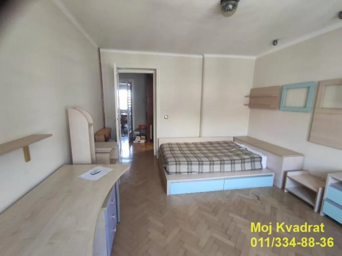 Prodaja, trosoban stan, 72m², Zeleni Venac, Beograd