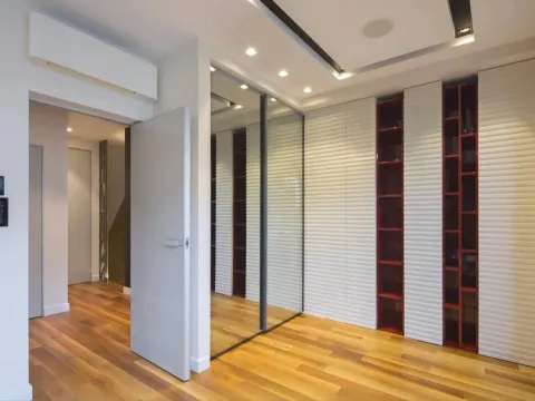 Prodaja, trosoban stan, 313m², Centar, Budva - image 3