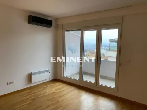 Izdavanje, četvorosoban stan, 101m², Lekino Brdo, Voždovac Sve Podlokacije