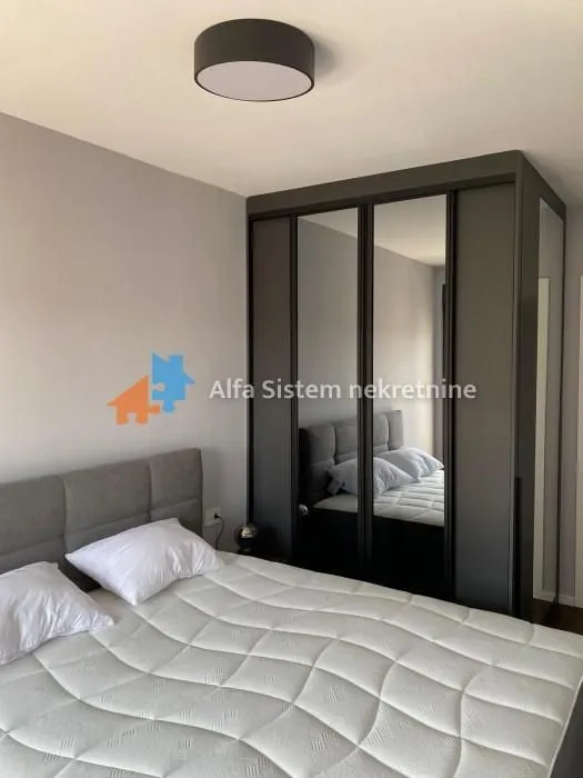 Rent, two bedroom apartment, 52m², Palilula Sve Podlokacije, Beograd