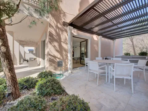 Prodaja, trosoban stan, 204m², Porto Montenegro, Tivat - image 6
