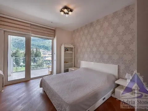 Rent, one bedroom apartment, 63m², Centar, Budva - image 9