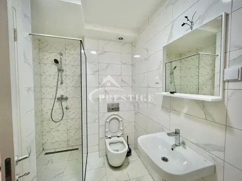 Izdavanje, dvosoban stan, 70m², Stari Aerodrom, Podgorica - image 7