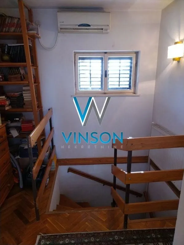 Prodaja, kuća, 135m², Petrovaradin, Novi Sad