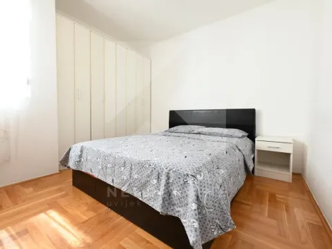 Rent, two bedroom apartment, 98m², Ljubović, Podgorica - image 10