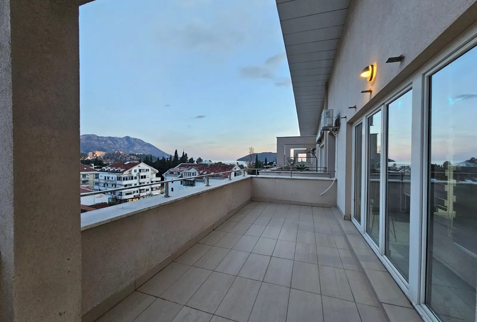 Sale, two bedroom apartment, 166m², Budva, Crna Gora