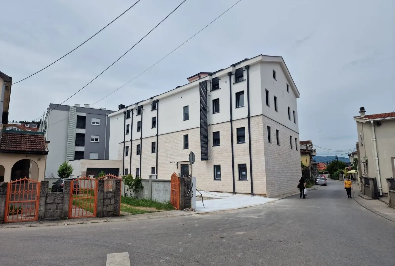 Izdavanje, dvosoban stan, 86m², Stara Varoš, Podgorica
