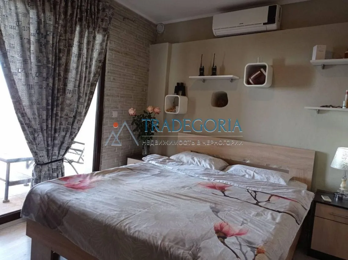 Prodaja, kuća, 210m², Dobra Voda, Bar