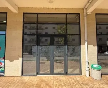 Izdavanje, poslovni prostor, 36m², New City, Podgorica - image 2