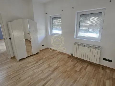 Rent, office space, 200m², Zemun Novi Grad, Zemun Sve Podlokacije - image 11