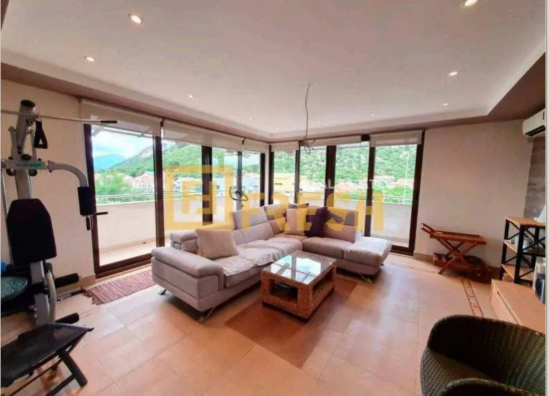 Rent, house, 525m², Tološi, Podgorica