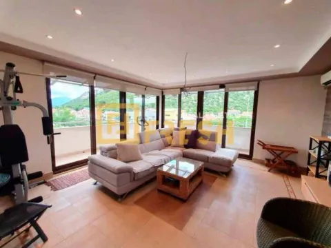 Izdavanje, kuća, 525m², Tološi, Podgorica - image 2