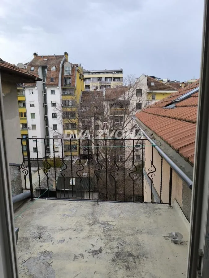 Prodaja, trosoban stan, 85m², Centar, Novi Sad