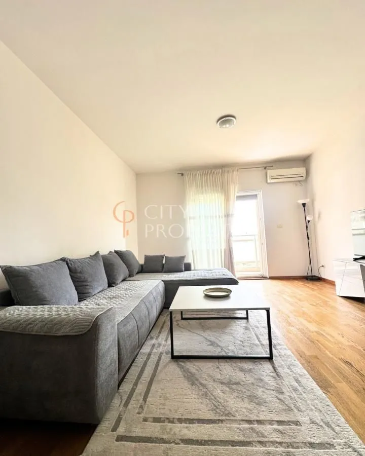 Izdavanje, stan, 52m², City Kvart, Podgorica