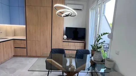 Prodaja, garsonjera, 30m², Centar, Kotor - image 8