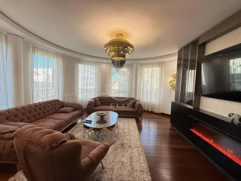 Prodaja, četvorosoban stan, 116m², Socijalno, Novi Sad Sve Podlokacije - image 4